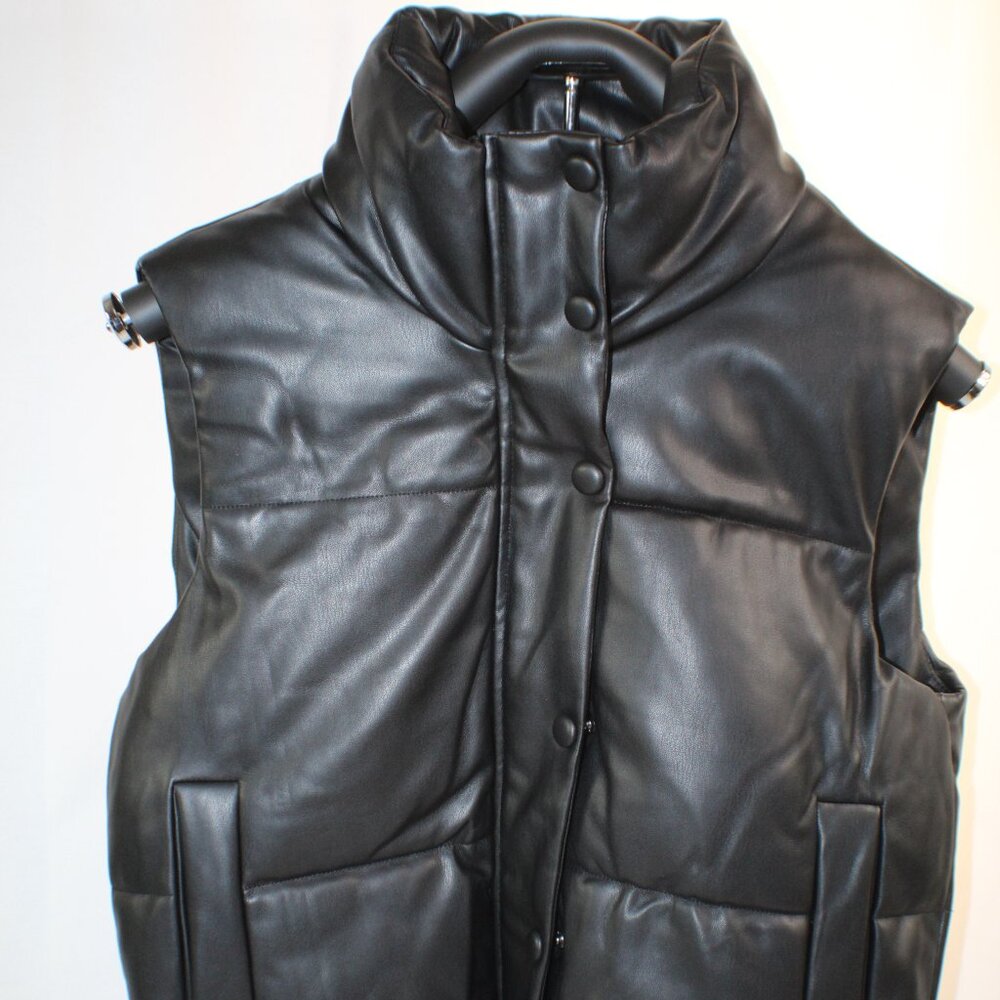 Zara Faux Leather Crop Puffer Vest Jacket Solid Black Womens Size Small